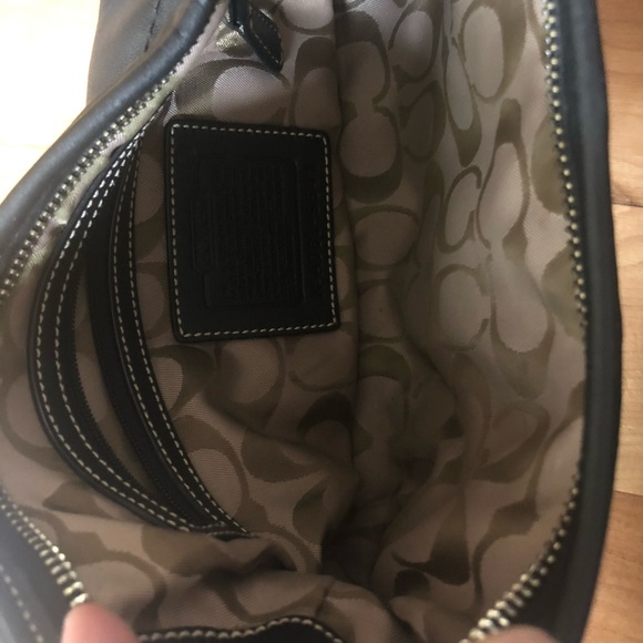 Coach shoulder bag - Picture 6 of 9
